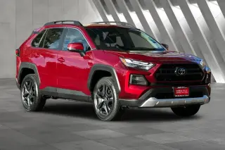 Toyota RAV4 2024 AWD Adventure 4p SUV