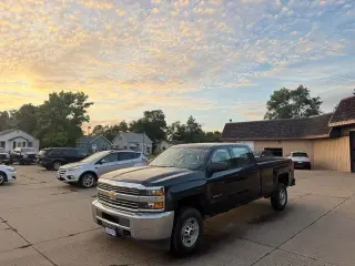 2017 Chevrolet Silverado 2500HD ONLY 29,000 Miles