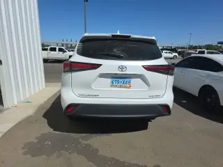 Toyota RAV4 2022 XLE 4dr SUV