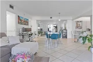 Propiedad de alquiler con 2 dormitorios y 2 baños en Miami