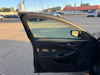 2017 Chevrolet Malibu LS ONLY 42,000 Miles
