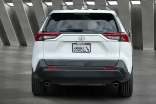 Toyota RAV4 2019 AWD XLE Premium 4dr SUV