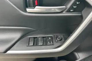 Toyota RAV4 2019 AWD XLE Premium 4dr SUV