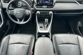 Toyota RAV4 2019 AWD XLE Premium 4dr SUV
