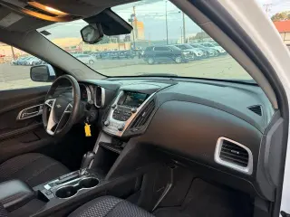 2016 Chevrolet Equinox LT ONLY 35,000 Miles