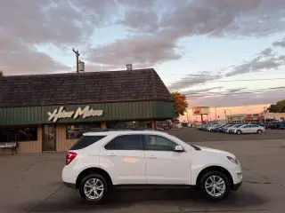 2016 Chevrolet Equinox LT ONLY 35,000 Miles