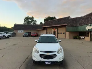 2016 Chevrolet Equinox LT ONLY 35,000 Miles