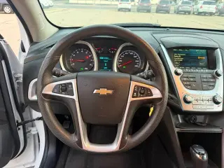 2016 Chevrolet Equinox LT ONLY 35,000 Miles