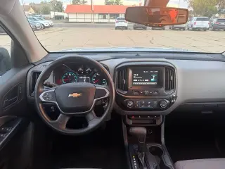 2018 Chevrolet Colorado ONLY 60,000 MIles