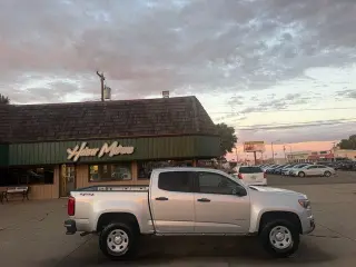 2018 Chevrolet Colorado ONLY 60,000 MIles