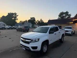 2019 Chevrolet Colorado ONLY 66,000 Miles