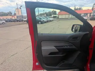 2017 Chevrolet Colorado ONLY 47,000 Miles