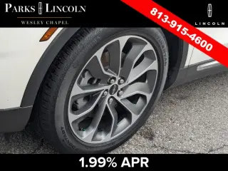 Lincoln Nautilus 2023 AWD Reserve 4dr SUV