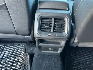 Volkswagen Taos 2022 SE 4p SUV
