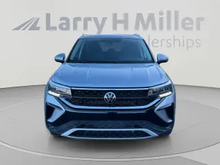 Volkswagen Taos 2022 SE 4p SUV