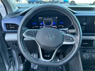 Volkswagen Taos 2022 SE 4p SUV