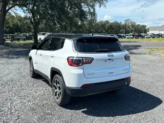 Jeep Compass 2024 4x4 Limited 4dr SUV