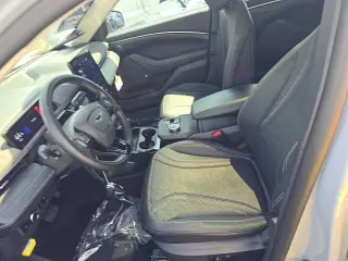 Ford Mustang Mach-E 2024 AWD Premium 4p SUV
