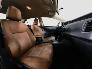 Toyota Corolla 2015 LE 4dr Sedán