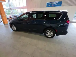 Chrysler Pacifica 2025 Select 4dr Mini-Van