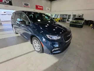 Chrysler Pacifica 2025 Select 4dr Mini-Van