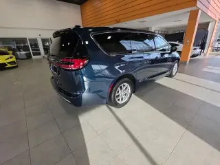 Chrysler Pacifica 2025 Select 4dr Mini-Van