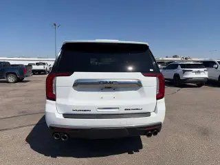 GMC Yukon 2021 4x4 Denali 4p SUV