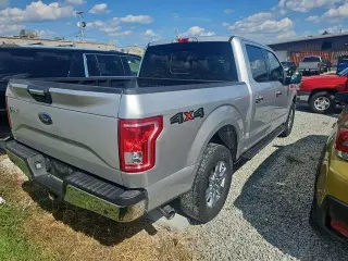 Ford F-150 2017 4x4 XLT 4p SuperCrew 5.5 ft. CB