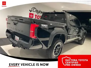 Toyota Tacoma 2025 4x4 TRD Todo Terreno 4p Doble Cabina 5.0 ft SB 8A
