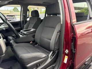 Chevrolet Silverado 1500 2017 4x2 LT 4p Cabillara Tripa 5.8 ft. CB