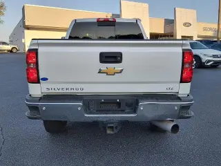 Chevrolet Silverado 2500HD 2019 4x4 LTZ 4dr Crew Cab SB