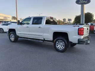 Chevrolet Silverado 2500HD 2019 4x4 LTZ 4dr Crew Cab SB