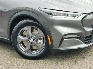 Ford Mustang Mach-E 2023 Select 4p SUV