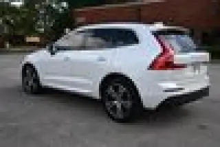 2020 Volvo XC60 T5 Momentum