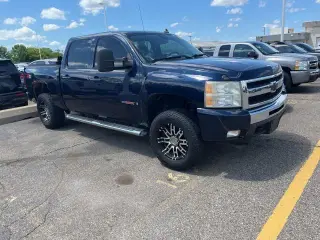 Chevrolet Silverado 1500 2007 LTZ 4dr Crew Cab 4WD 5.8 ft. SB