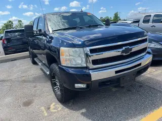 Chevrolet Silverado 1500 2007 LTZ 4dr Crew Cab 4WD 5.8 ft. SB