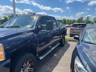 Chevrolet Silverado 1500 2007 LTZ 4dr Crew Cab 4WD 5.8 ft. SB