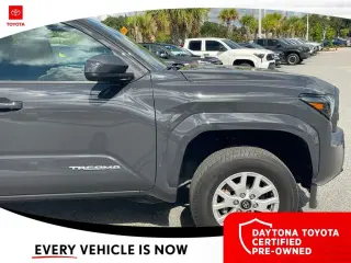 Toyota Tacoma 2025 4x2 SR5 4dr Cabina Doble Doble 5.0 ft SB