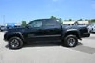2022 Toyota Tacoma TRD Off-Road