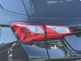 Chevrolet Equinox 2018 4x4 Premier 4dr SUV con 2LZ