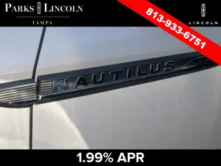 Lincoln Nautilus 2023 Estándar 4p SUV