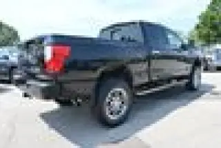 2019 Nissan Titan XD SV