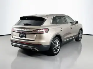 Lincoln Nautilus 2021 Reserve 4dr SUV