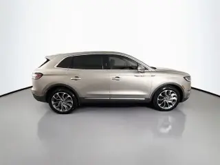 Lincoln Nautilus 2021 Reserve 4dr SUV