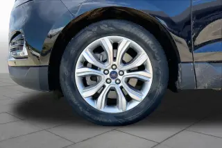 Ford Edge 2022 AWD Titanium 4dr Crossover