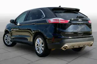 Ford Edge 2022 AWD Titanium 4dr Crossover