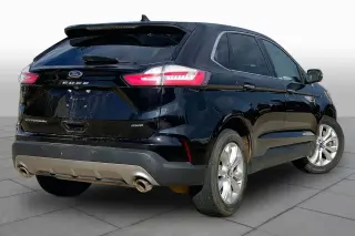 Ford Edge 2022 AWD Titanium 4dr Crossover
