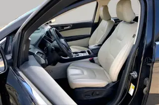 Ford Edge 2022 AWD Titanium 4dr Crossover