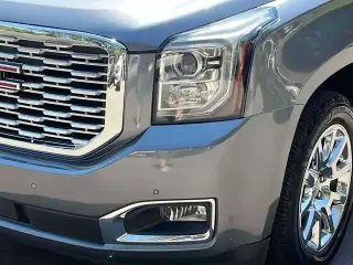 GMC Yukon XL 2019 4x4 Denali 4p SUV