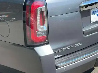 GMC Yukon XL 2019 4x4 Denali 4p SUV